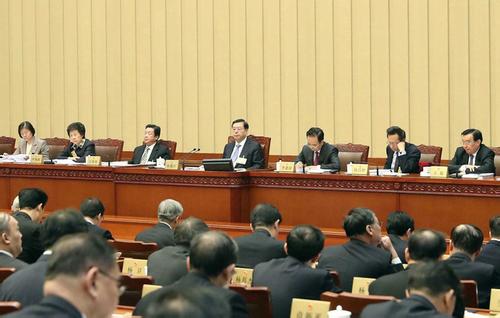 人大常委会第三十三次会议在京举行