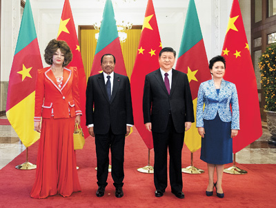 习近平同喀麦隆总统比亚举行会谈