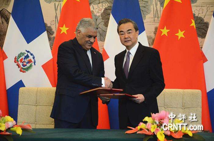 顺应历史潮流的正确抉择（钟声）