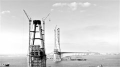 在新时代创造中华民族新的更大奇迹