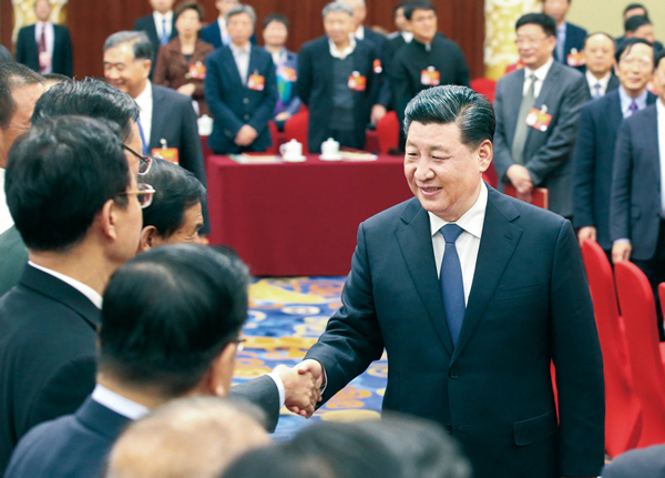 2019年3月4日下午,中共中央总书记、国家主席、中央军委主席习近平看望参加全国政协十三届二次会议的文化艺术界、社会科学界委员,并参加联组会,听取意见和建议。 新华社记者 姚大伟/摄