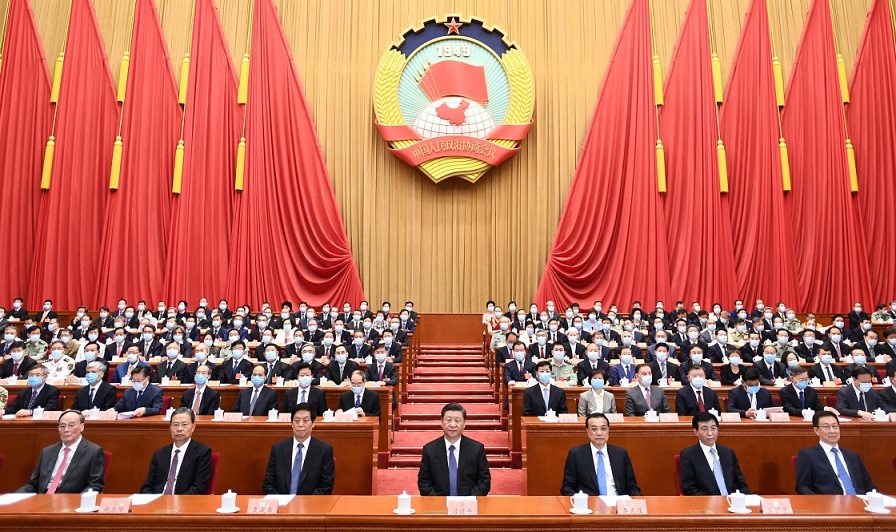 5月27日,中国人民政治协商会议第十三届全国委员会第三次会议在北京闭幕。这是习近平、李克强、栗战书、王沪宁、赵乐际、韩正、王岐山等在主席台就座。新华社记者 谢环驰 摄