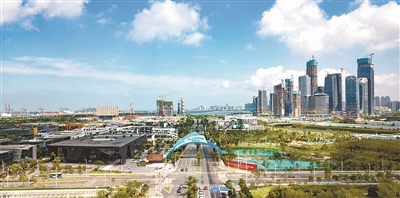 图为深圳前海深港现代服务业合作区。新华社发(丘根茂 摄)