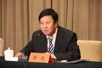张越