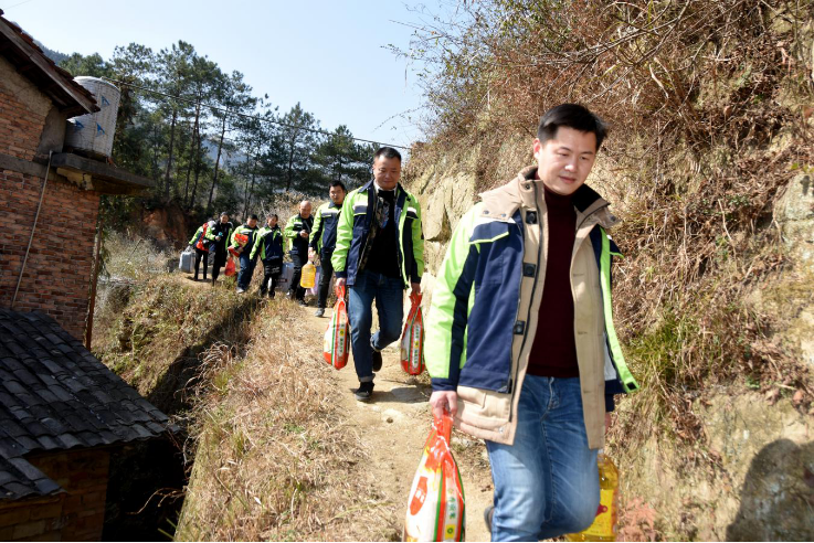 【早春二月走基层】乡村路上暖意浓
