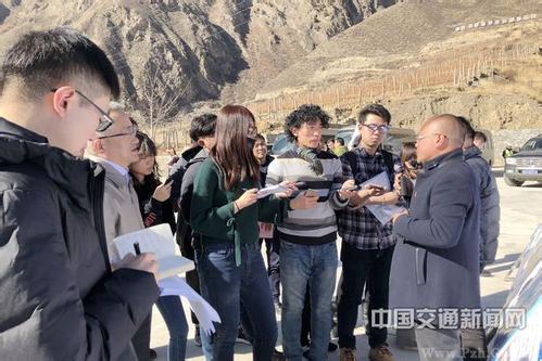 加快建设“四好农村路” 助力新时代乡村振兴