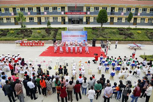 “讲课带着泥土味,我们都爱听”