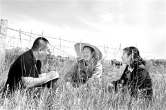 深入整治民生领域微腐败