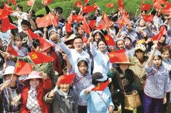 坚守共产党人首要政治品质 对话中央党校（国家行政学院）督学、教授洪向华