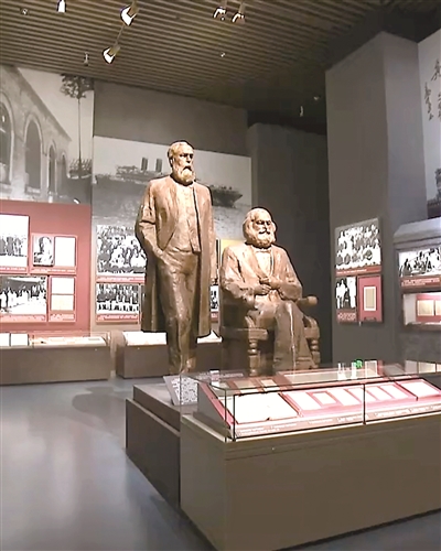 中国共产党历史展览馆馆内陈设。(图片来源:新闻联播)