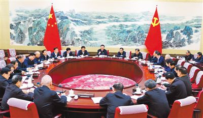 12月25日至26日,中共中央政治局召开民主生活会,中共中央总书记习近平主持会议并发表重要讲话。 新华社记者 谢环驰摄