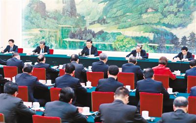 2月6日,习近平、俞正声、汪洋、王沪宁、韩正等在北京人民大会堂同党外人士座谈并共迎新春。 新华社记者 丁 林摄