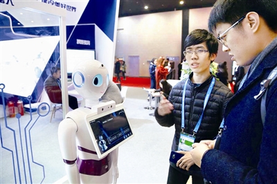 “互联网+”“+”出正风反腐新动能