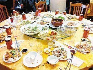 拒绝公务“剩”宴从当下做起